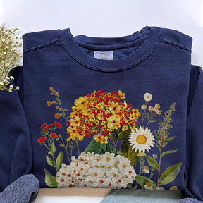 Hydrangeas Daisies Vintage Pressed Flowers Sweatshirt