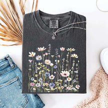 Minimal Floral Nature Inspired Botanical T-Shirt