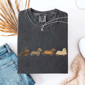 Vintage Art Dachshund Halloween T-Shirt