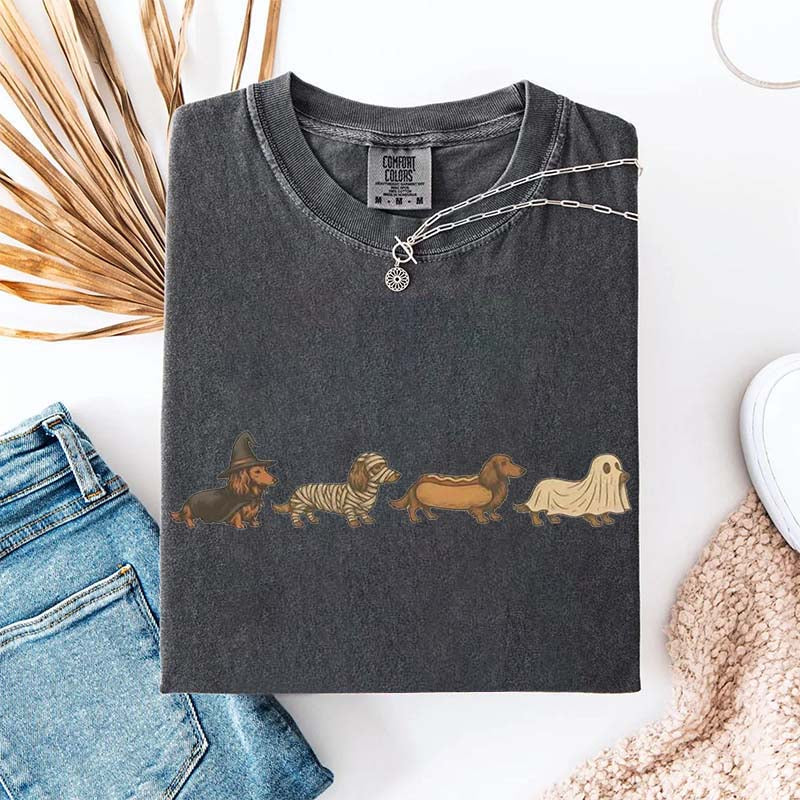 Vintage Art Dachshund Halloween T-Shirt