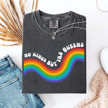 No Kings but YAS QUEENS T-Shirt