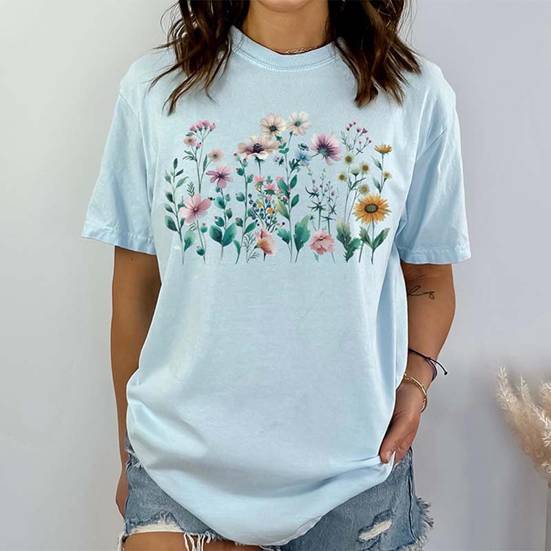 Gift For Nature Lover  Botanical Flowers T-Shirt