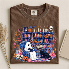 Ghost Book Reader Art T-Shirt