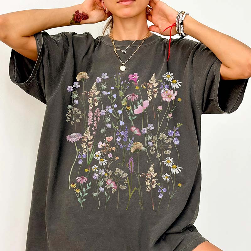 Vintage Pressed Flowers Comfort Colors Botanical T-Shirt