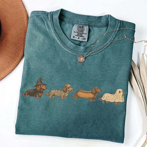 Vintage Art Dachshund Halloween T-Shirt