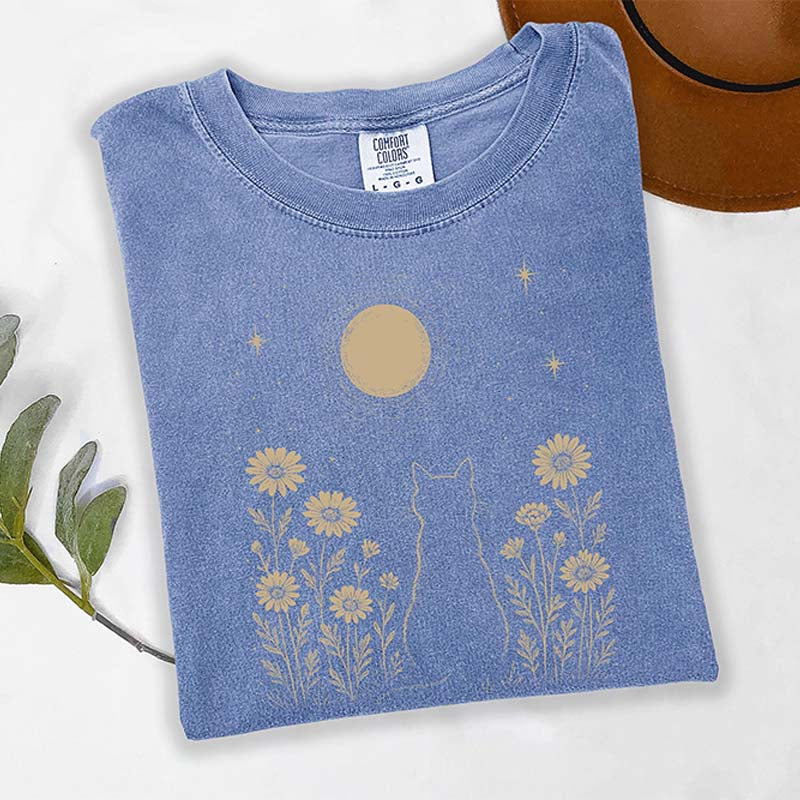 Minimalist Cat Moon Night Sky Floral T-Shirt