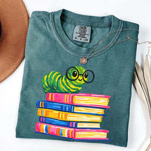 Cute Reading Worm Bookworm Lover T-Shirt