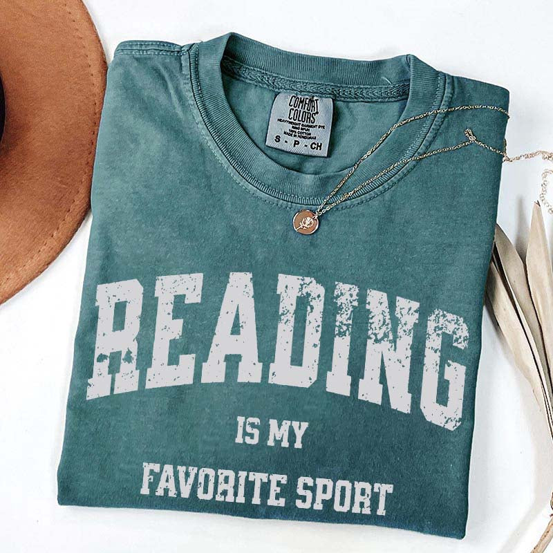 Retro Reading Is My Favorite Sport Cute T-Shirt