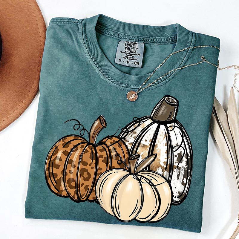 Leopard Pumpkin Thanksgiving Gift T-Shirt
