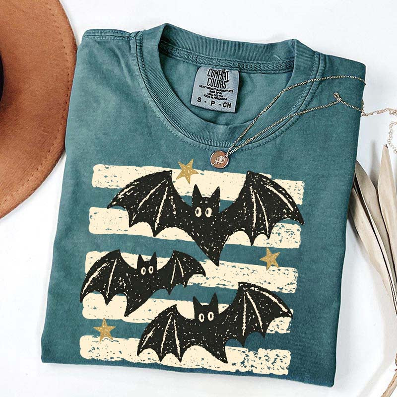 Vintage Bat Halloween T-Shirt