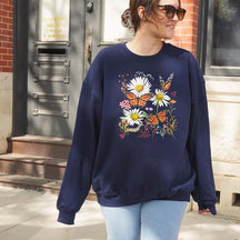 Monarch Butterfly Daisies Sweatshirt