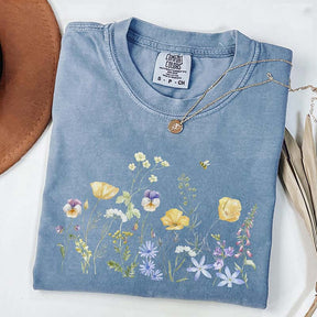 Vintage Flowers Bee Botanical Floral T-Shirt