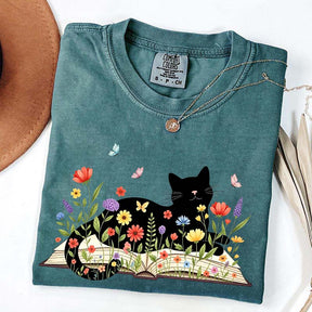 Comfort Colors Cat Booktrovert T-Shirt