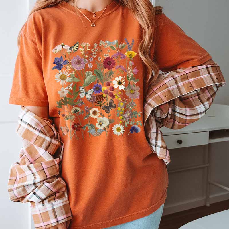 Vintage Pressed Flowers Cottagecore Blossom T-Shirt