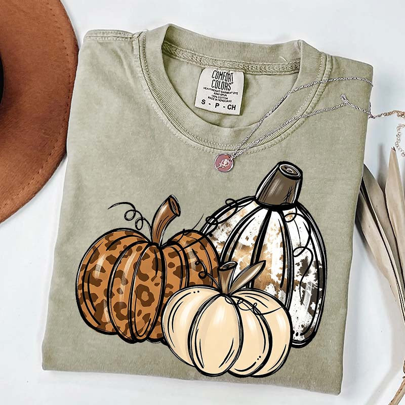 Leopard Pumpkin Thanksgiving Gift T-Shirt