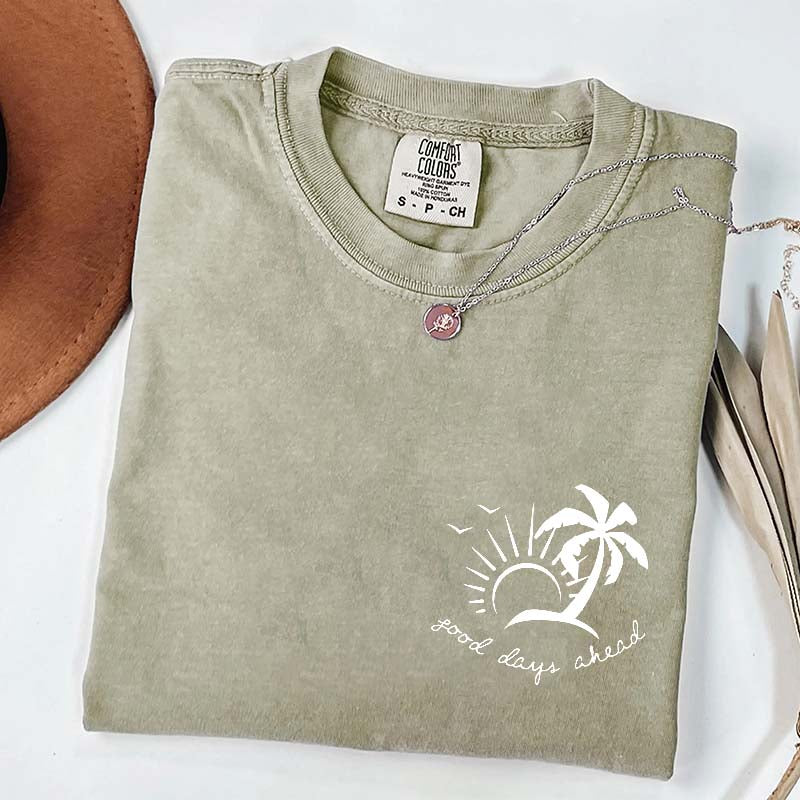 Cute Beach Vacation Summer Minimalist T-Shirt