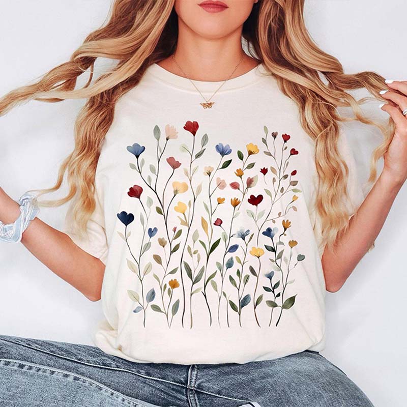Vintage Pressed Flowers Gardener T-Shirt