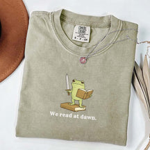We Read At Dawn Frog Retro T-Shirt