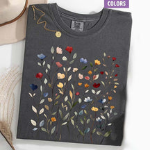 Vintage Pressed Flowers Gardener T-Shirt