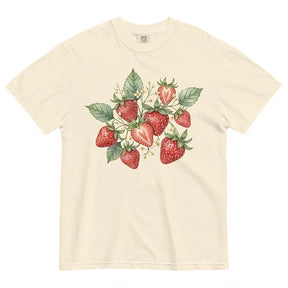 Vintage Strawberry Plant Botanical T-Shirt