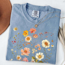 Vintage Delicate Printed Wild Flowers Boho T-Shirt