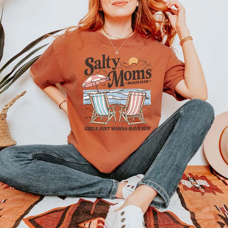 Salty Moms Beach Club T-Shrit