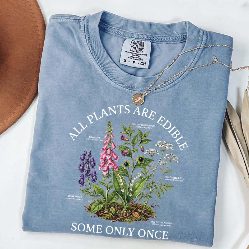 Dark Academia All Plants Are Edible Some Only Once Cute T-Shirt