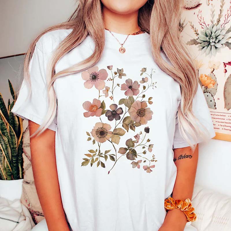 Retro Boho Botanical Pressed Flowers T-Shirt