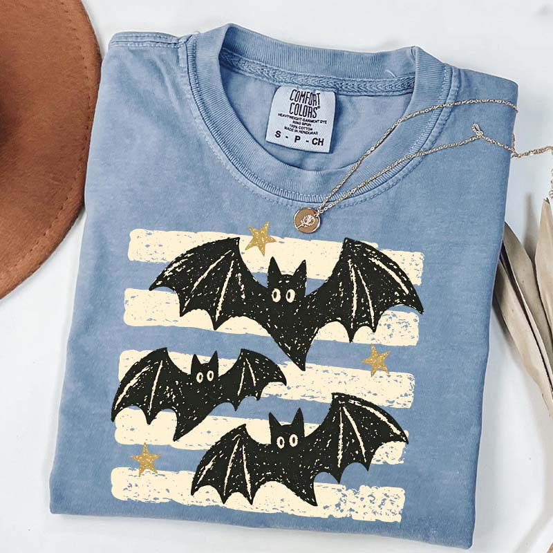 Vintage Bat Halloween T-Shirt