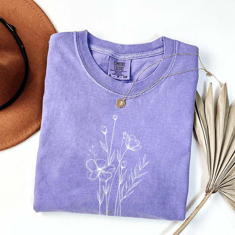 Minimalist Wildflower Plant Floral T-Shirt
