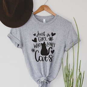 Just A Girl Who Loves Cats T-Shirt