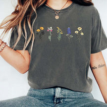 Wildflower Nature Best Friend Gift T-Shirt