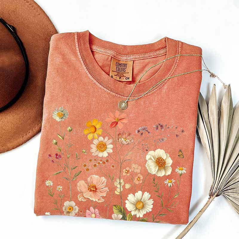Vintage Delicate Printed Wild Flowers Boho T-Shirt