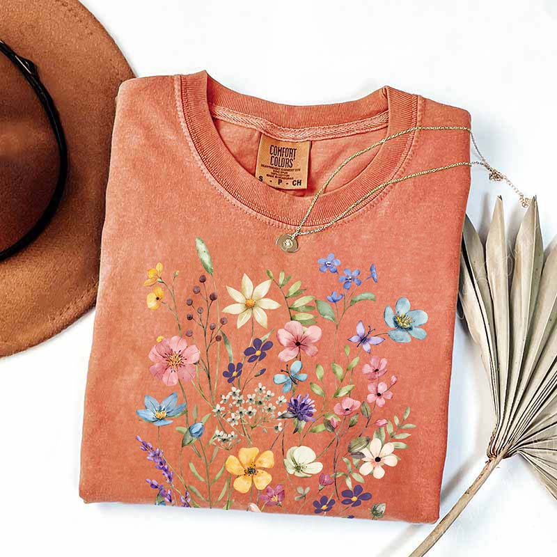 Retro Summer Floral Vibes  T-Shirt