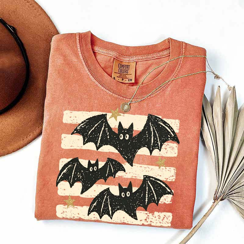 Vintage Bat Halloween T-Shirt
