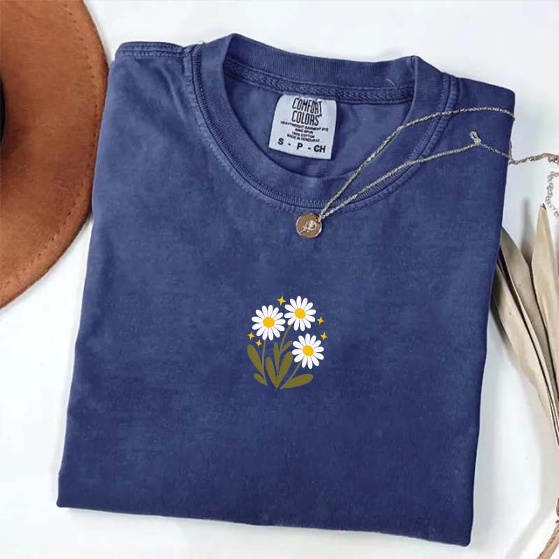 Minimal Flower Daisy T-Shirt