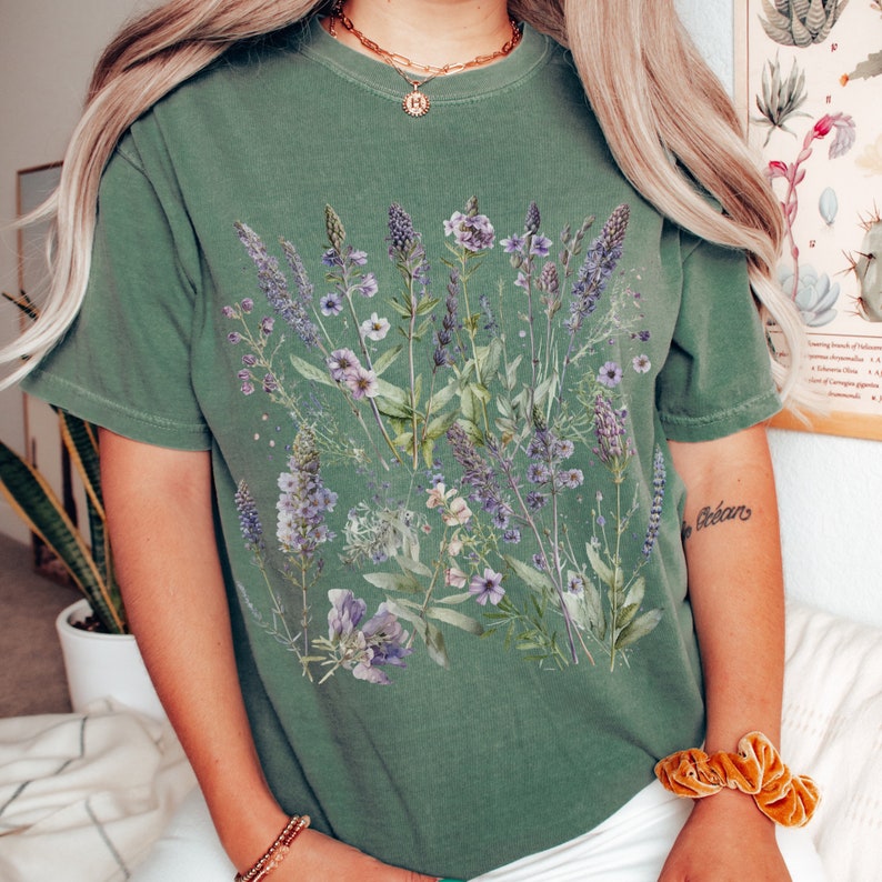 Lavendel Shirt Boho Wildblumen Shirt 