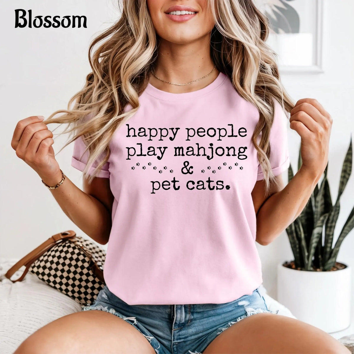 Comfort Happy People Play Mahjong & Pet Cats T-Shirt