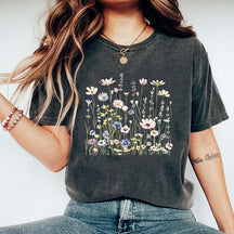 Minimal Floral Nature Inspired Botanical T-Shirt