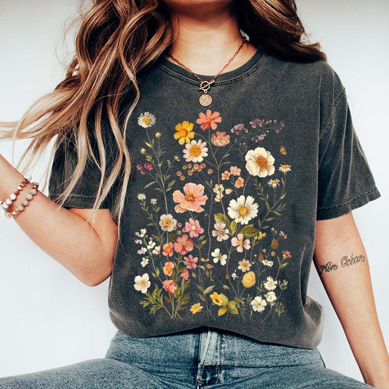 Vintage Delicate Printed Wild Flowers Boho T-Shirt