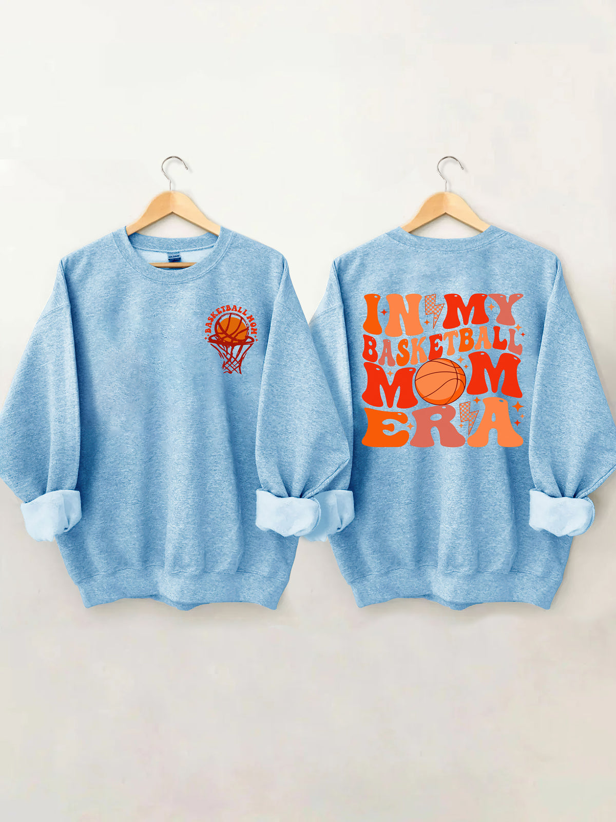 In meinem Basketball-Mama-Ära-Sweatshirt 