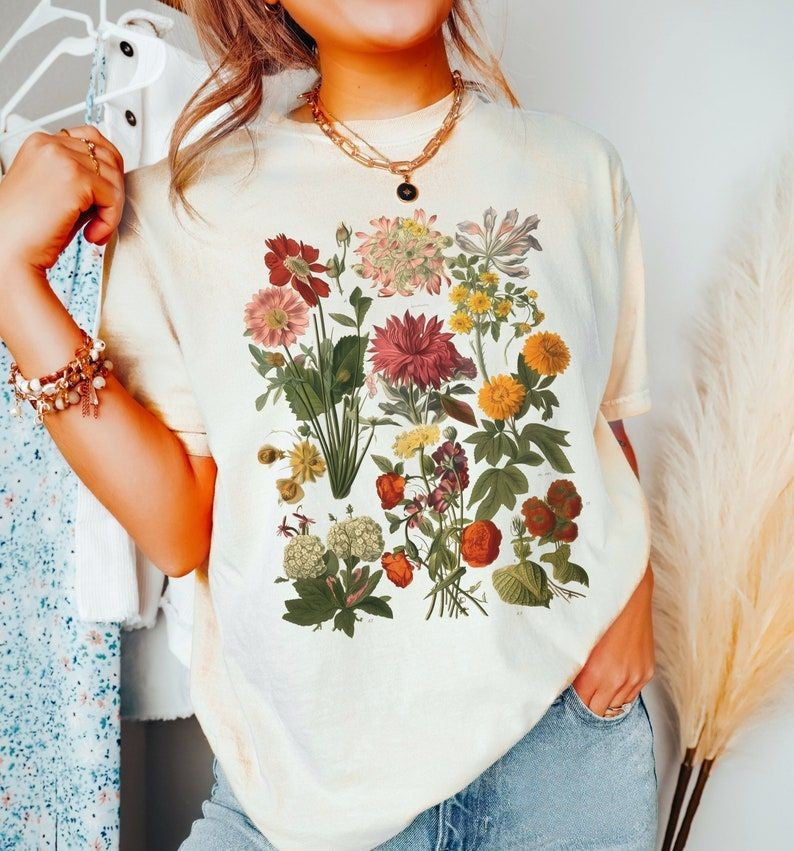 Vintage Botanical Flowers T-shirt