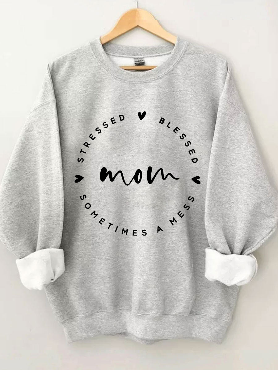 Maman a souligné béni parfois un sweat-shirt mess