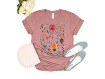 T-shirt de fleurs sauvages style vintage
