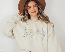 Séché WildFlower Minimalistic Botanical Crewneck Sweatshirt